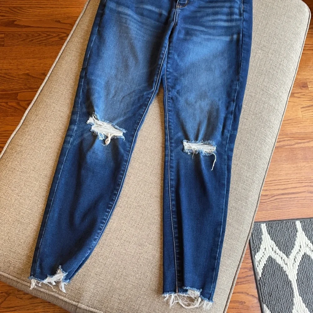 AMERICAN EAGLE - Picture 7 of 8